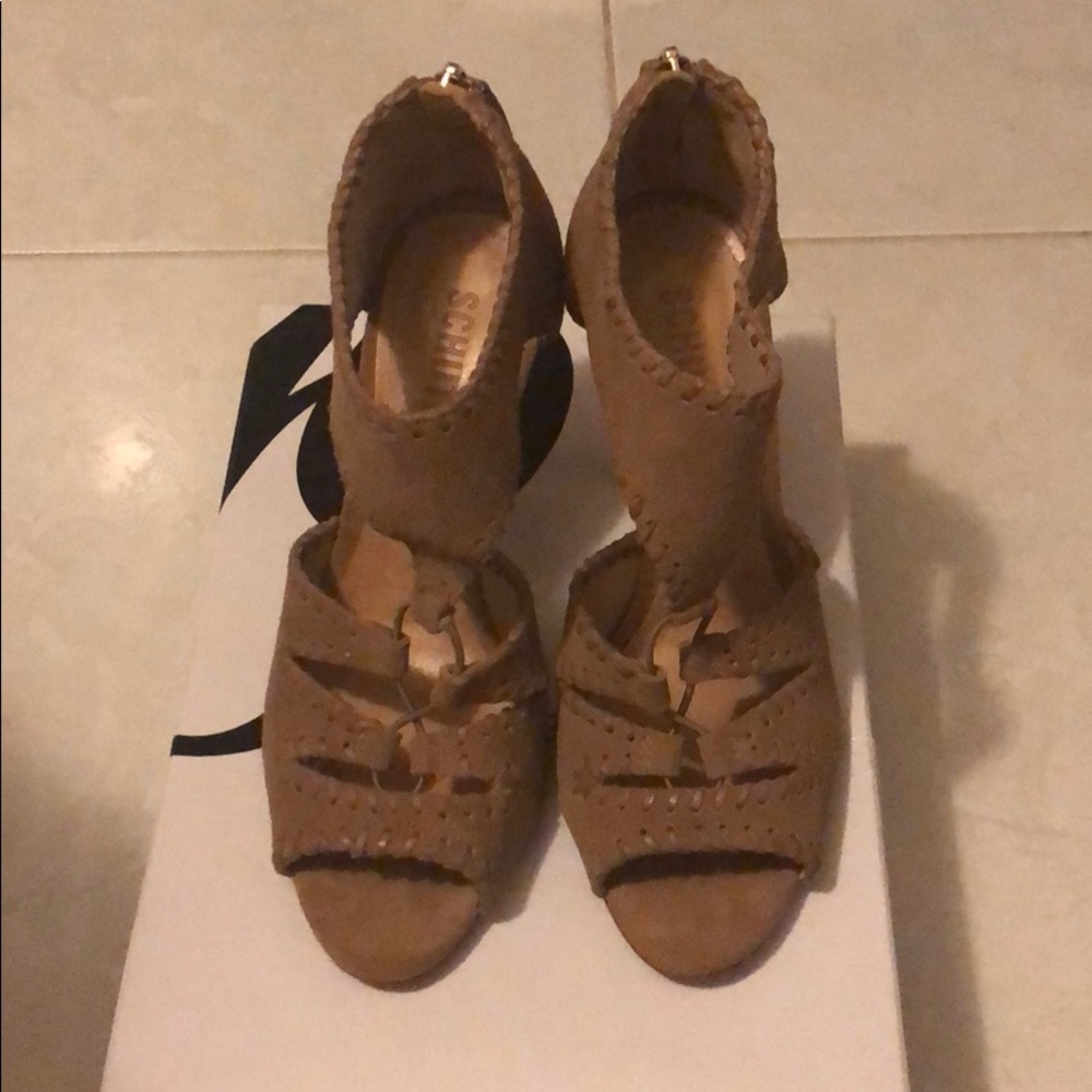 Schutz Tan Suede Open toed Heel